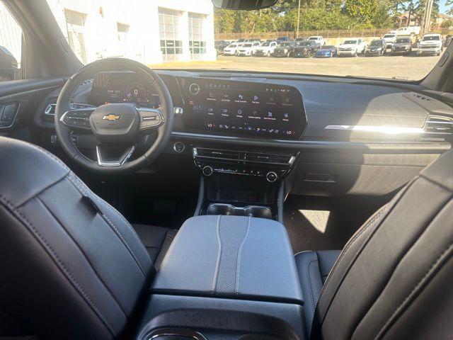 new 2026 Chevrolet Traverse car, priced at $57,460