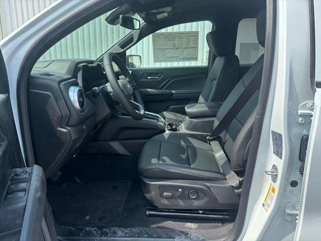 new 2026 Chevrolet Colorado car, priced at $38,590