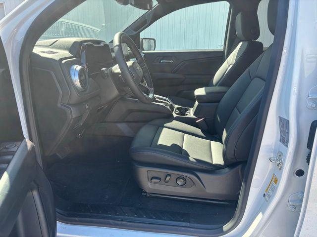 new 2026 Chevrolet Colorado car, priced at $46,100