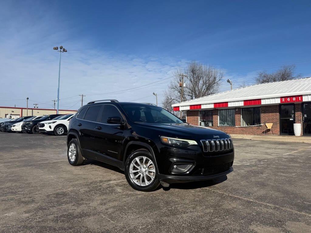 used 2019 Jeep Cherokee car, priced at $10,988