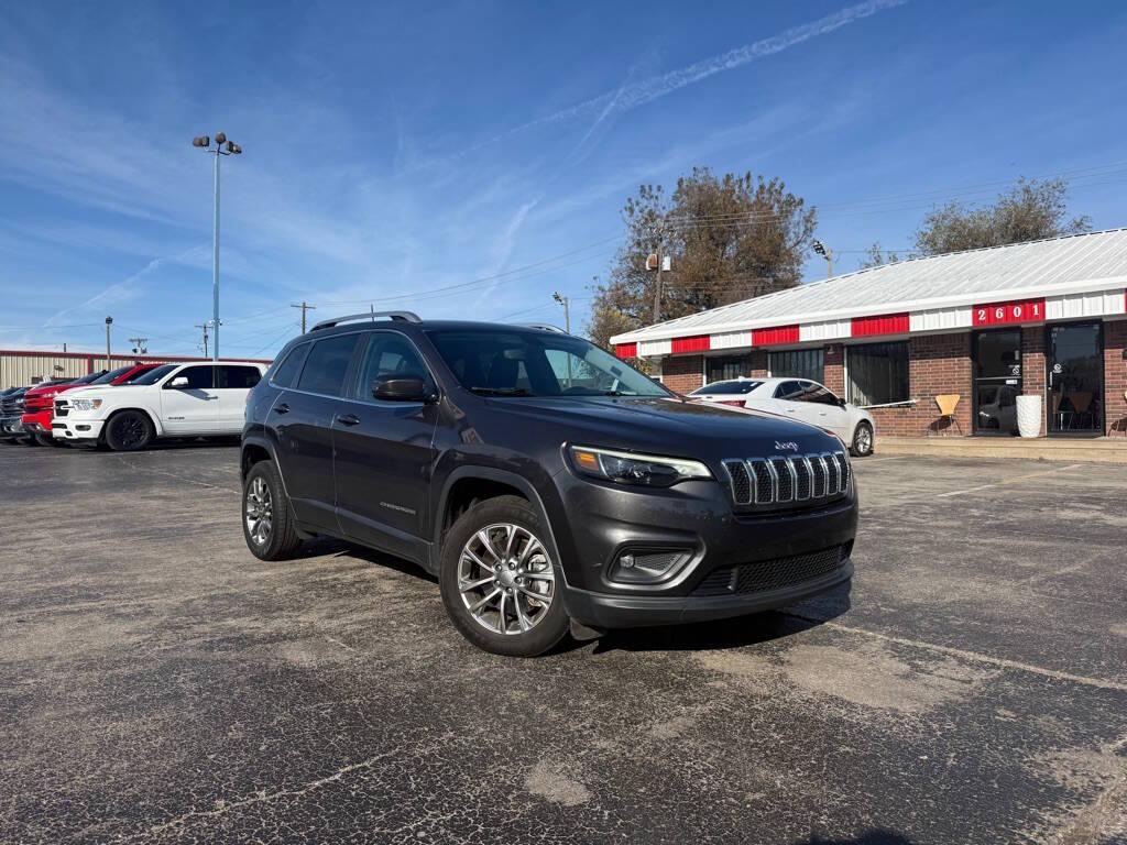 used 2019 Jeep Cherokee car, priced at $12,988