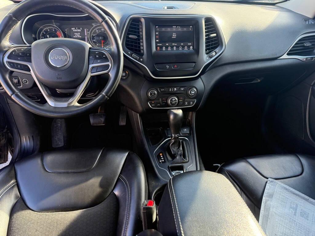 used 2019 Jeep Cherokee car, priced at $12,988