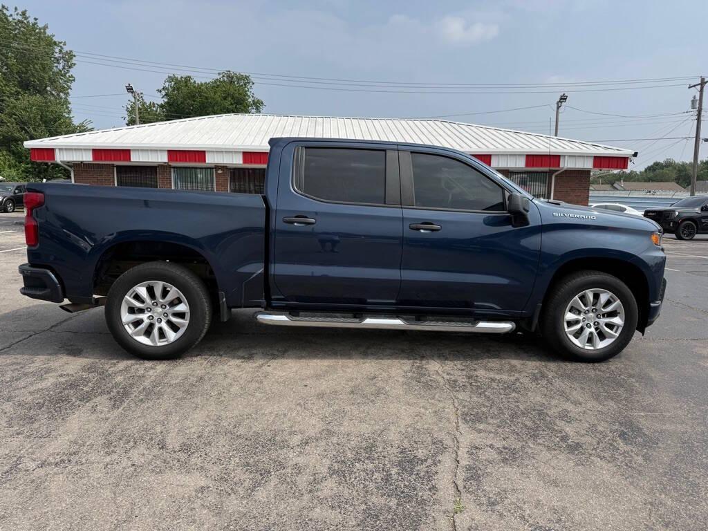 used 2022 Chevrolet Silverado 1500 Limited car, priced at $26,998