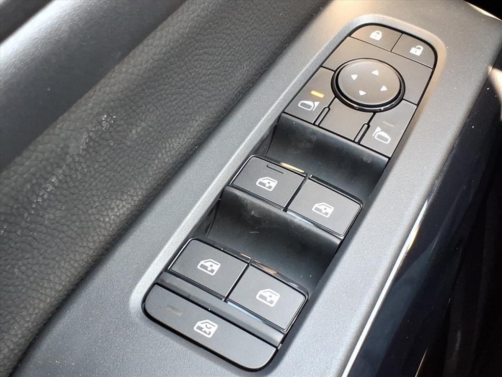 new 2026 Nissan Pathfinder car, priced at $40,260