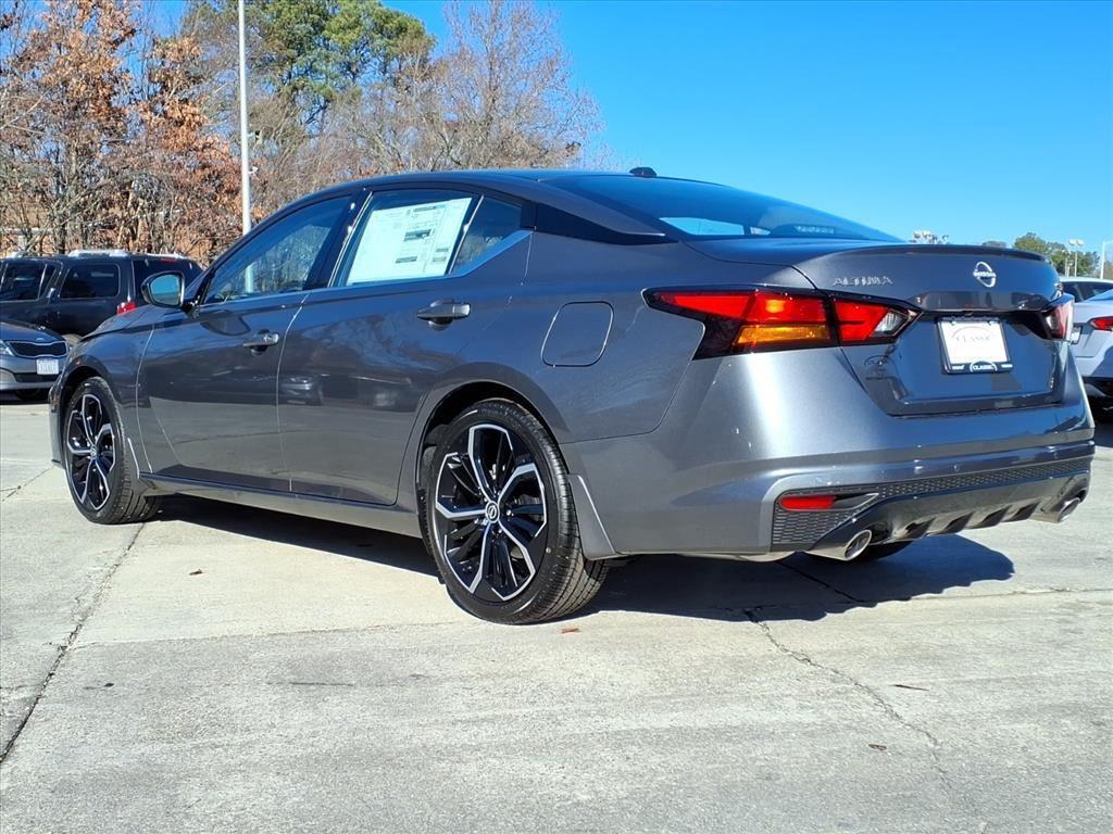 new 2025 Nissan Altima car, priced at $28,309