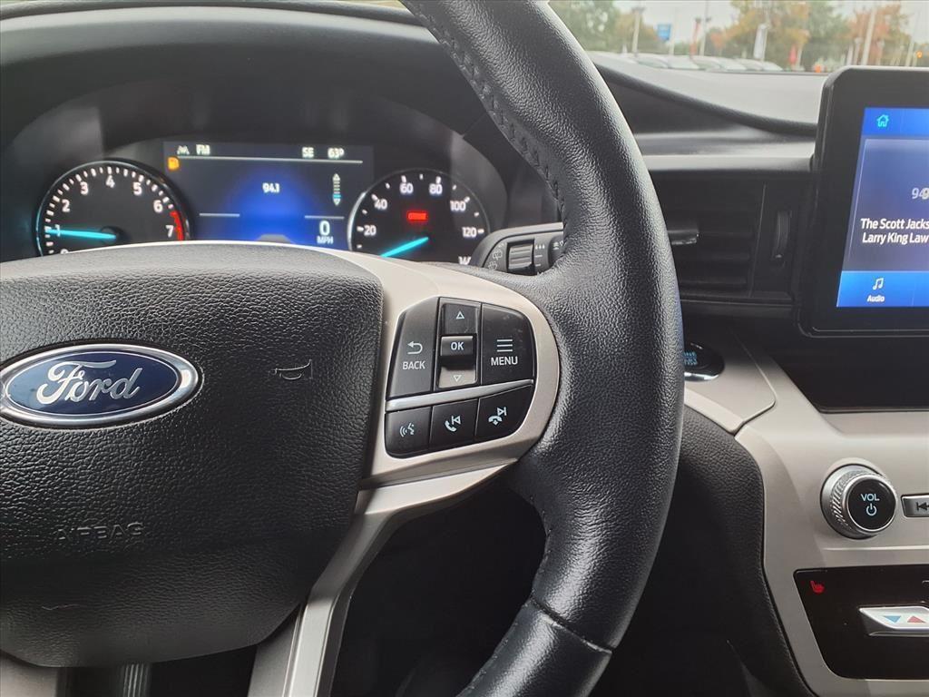 used 2024 Ford Explorer car, priced at $29,899