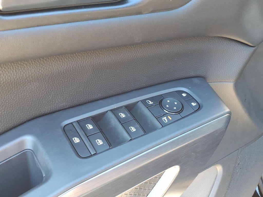 new 2026 Nissan Pathfinder car, priced at $42,077