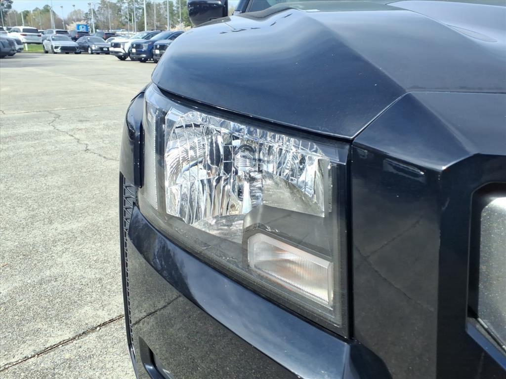 used 2022 Nissan Frontier car, priced at $34,489