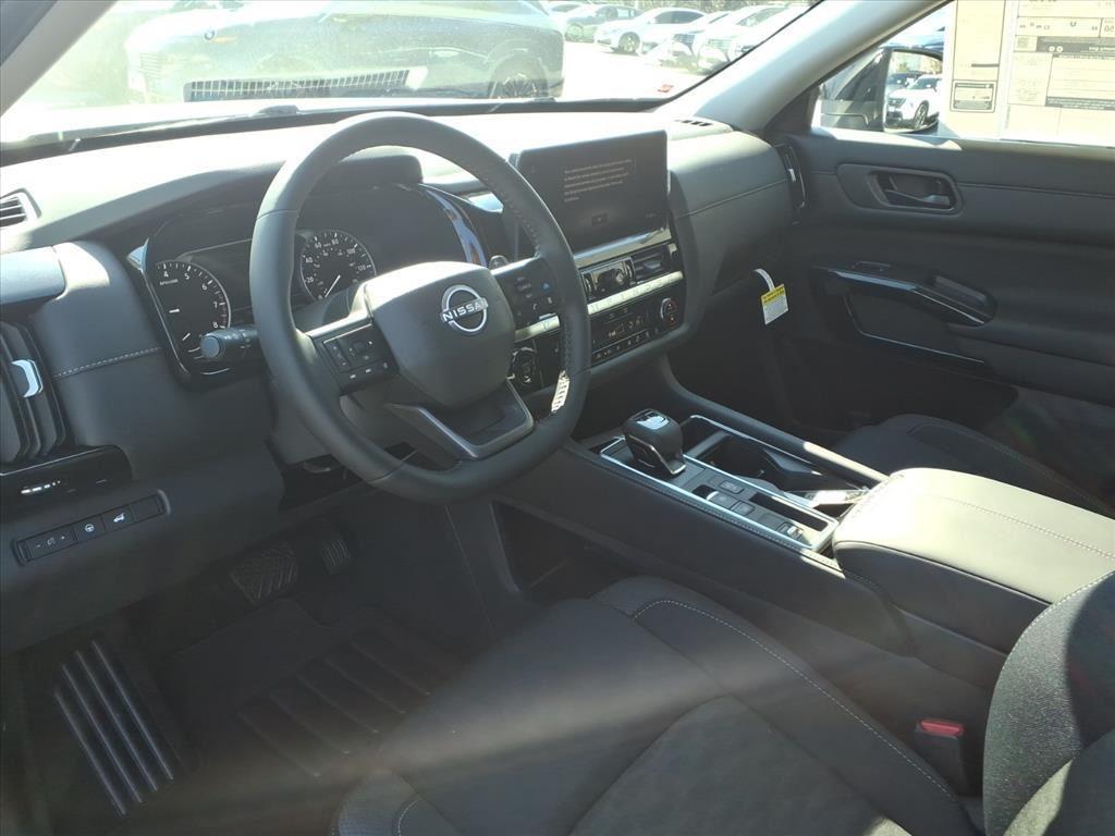 new 2026 Nissan Pathfinder car, priced at $38,260