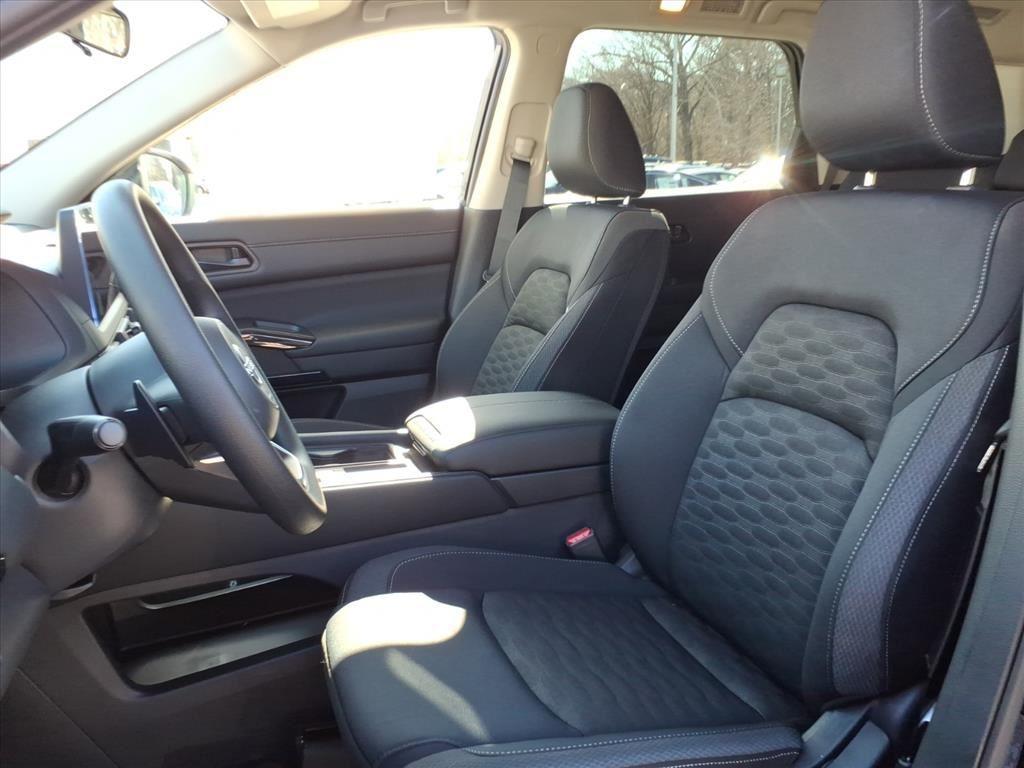 new 2026 Nissan Pathfinder car, priced at $37,608