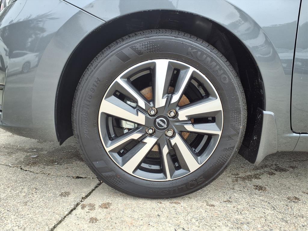 new 2025 Nissan Versa car, priced at $19,788