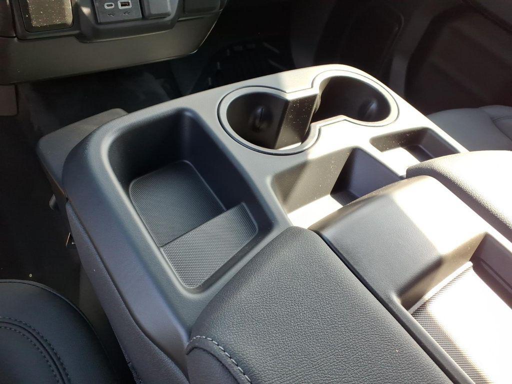 new 2026 GMC Sierra 1500 car, priced at $39,573