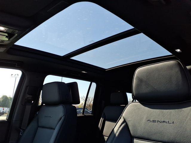 new 2026 GMC Yukon XL car, priced at $97,670