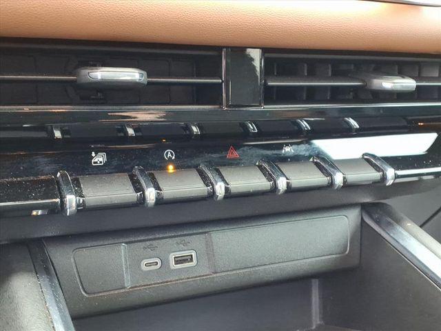 used 2023 GMC Canyon car, priced at $32,000