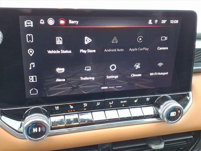 used 2023 GMC Canyon car, priced at $32,000