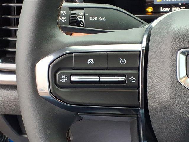 used 2023 GMC Canyon car, priced at $32,000