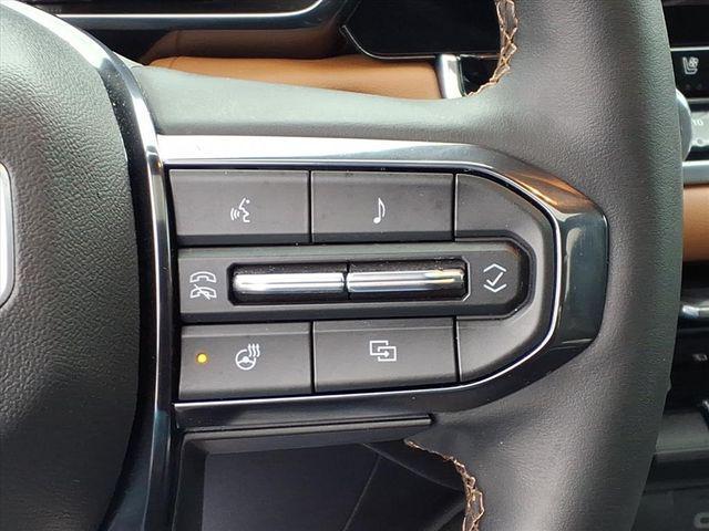 used 2023 GMC Canyon car, priced at $32,000