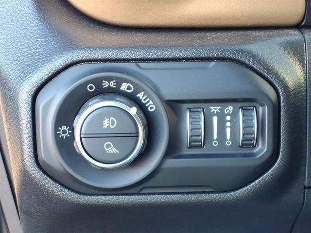 used 2022 Jeep Gladiator car, priced at $26,000