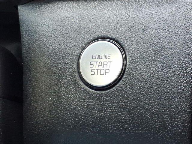 used 2023 Kia Sorento Hybrid car, priced at $22,000