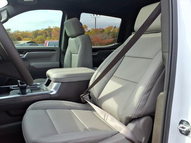 new 2026 GMC Sierra 1500 car, priced at $61,915