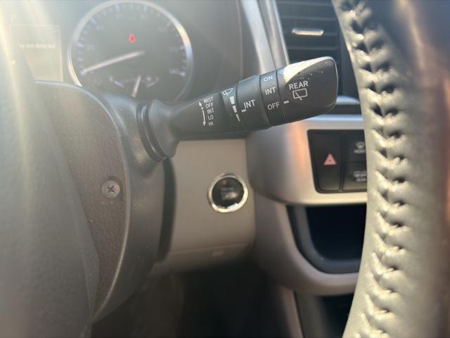 2019 Midnight Black Metallic Toyota Highlander