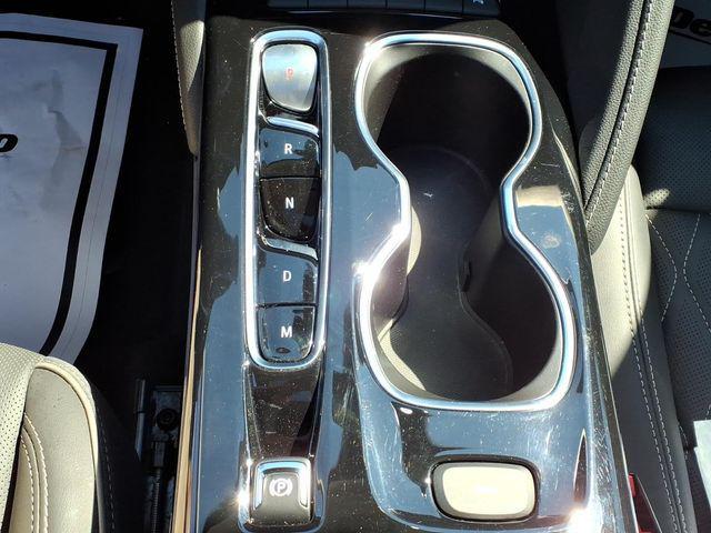 used 2023 Buick Envision car, priced at $32,200