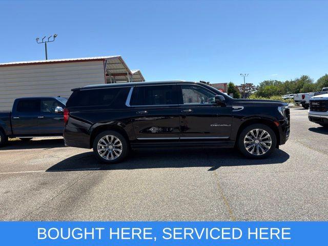 used 2021 GMC Yukon XL car, priced at $41,002