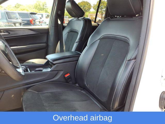 used 2025 Jeep Grand Cherokee car, priced at $33,502