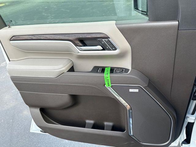 new 2026 GMC Sierra 2500 car, priced at $78,500