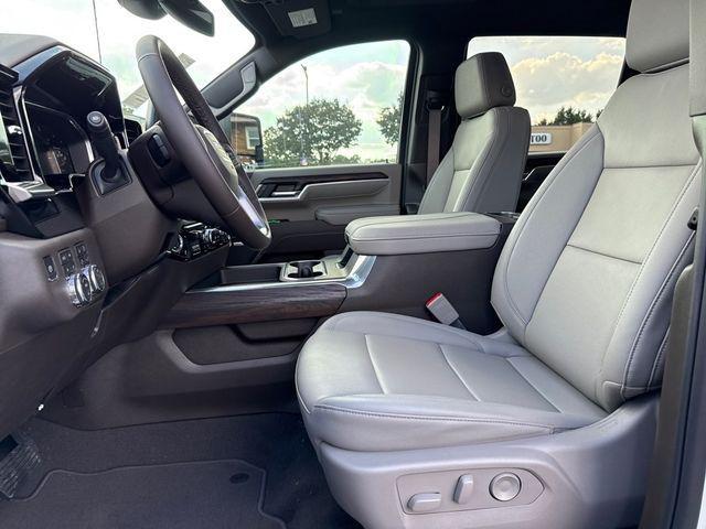 new 2026 GMC Sierra 2500 car, priced at $78,500