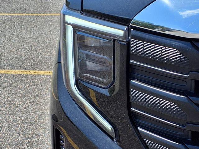 new 2025 GMC Sierra 1500 car, priced at $42,500