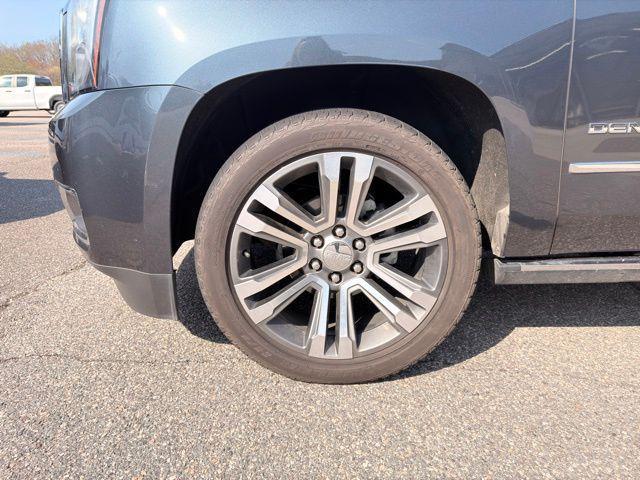 used 2019 GMC Yukon car, priced at $36,500
