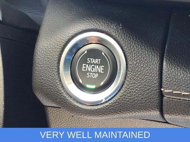 used 2022 Buick Envision car, priced at $25,202