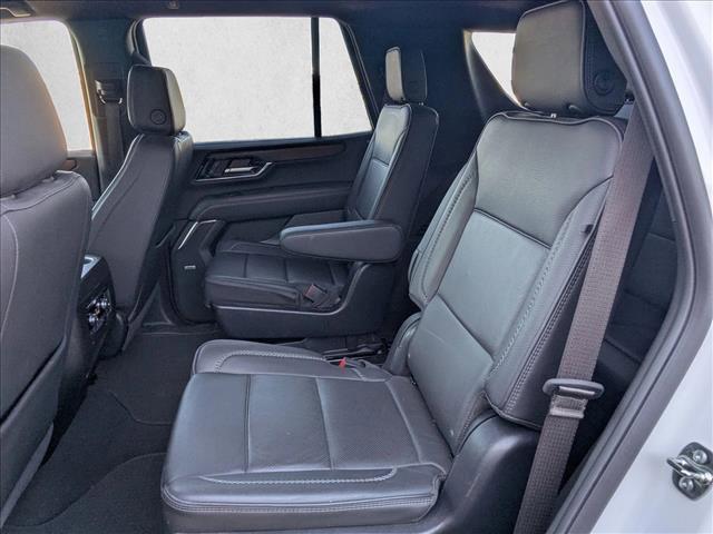 used 2025 GMC Yukon car, priced at $67,995