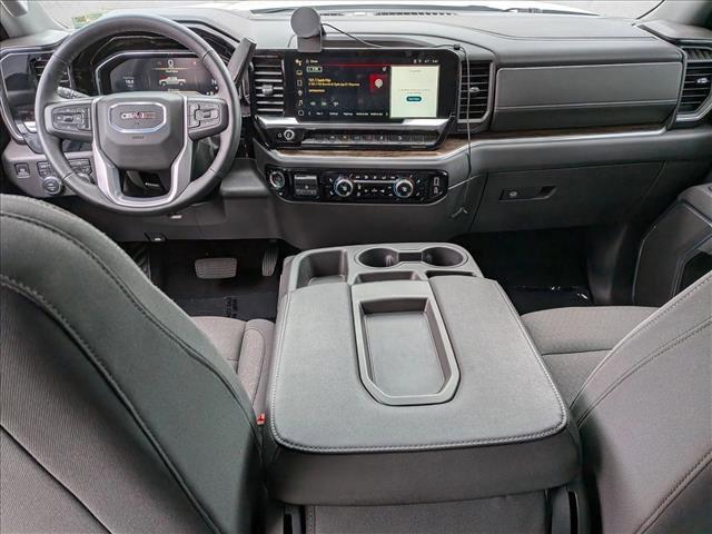 used 2025 GMC Sierra 1500 car, priced at $46,651