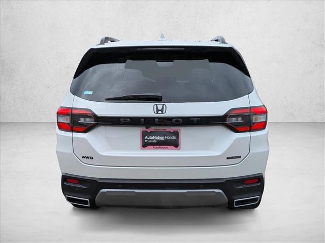 new 2026 Honda Pilot car, priced at $54,245