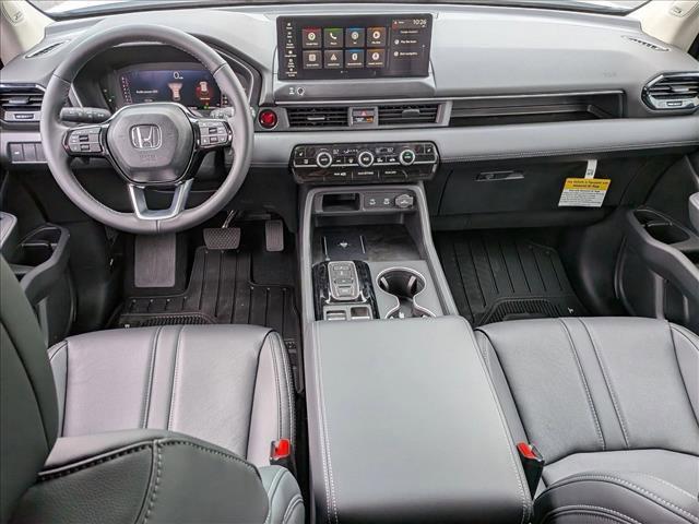 new 2026 Honda Pilot car, priced at $54,245
