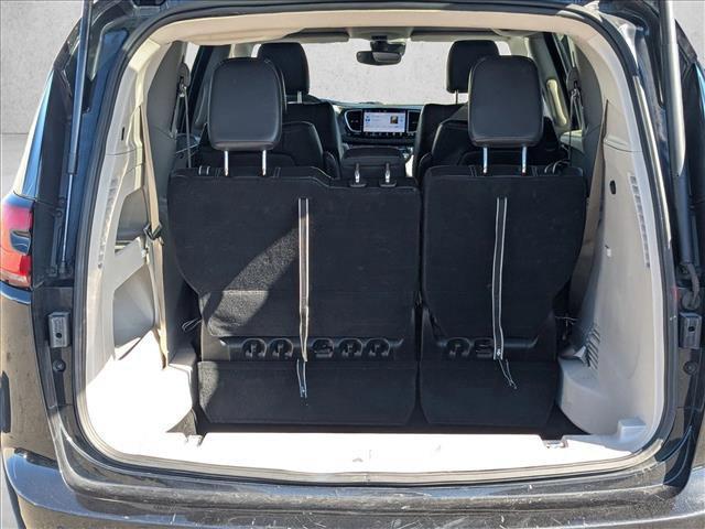 used 2023 Chrysler Pacifica car, priced at $23,091