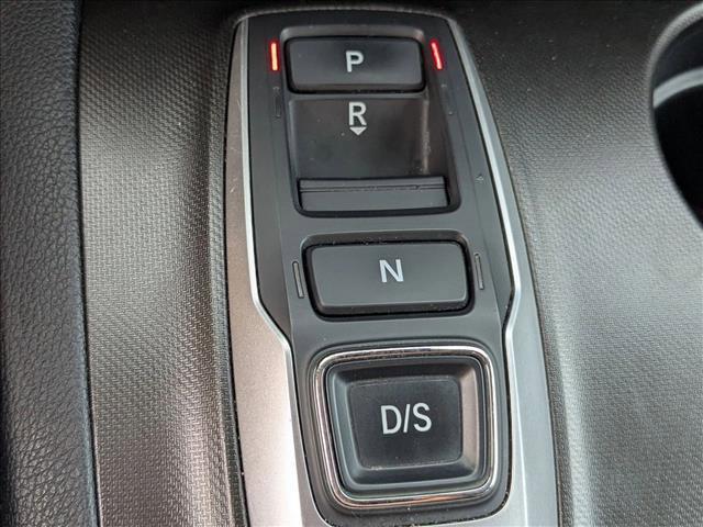used 2022 Honda Pilot car, priced at $26,593