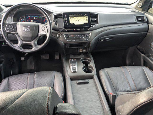 used 2022 Honda Pilot car, priced at $27,597
