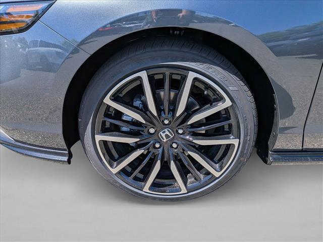 new 2026 Honda Accord Hybrid car, priced at $40,775