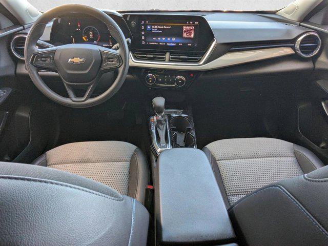 used 2025 Chevrolet Trax car, priced at $19,075