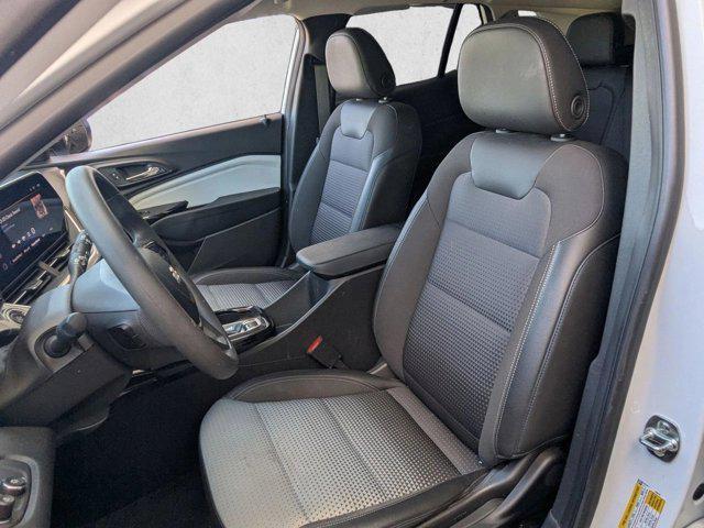 used 2025 Chevrolet Trax car, priced at $19,075