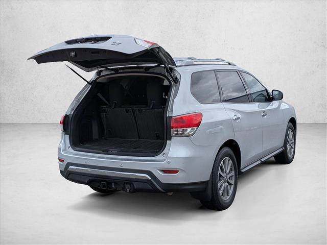 used 2016 Nissan Pathfinder car, priced at $10,580