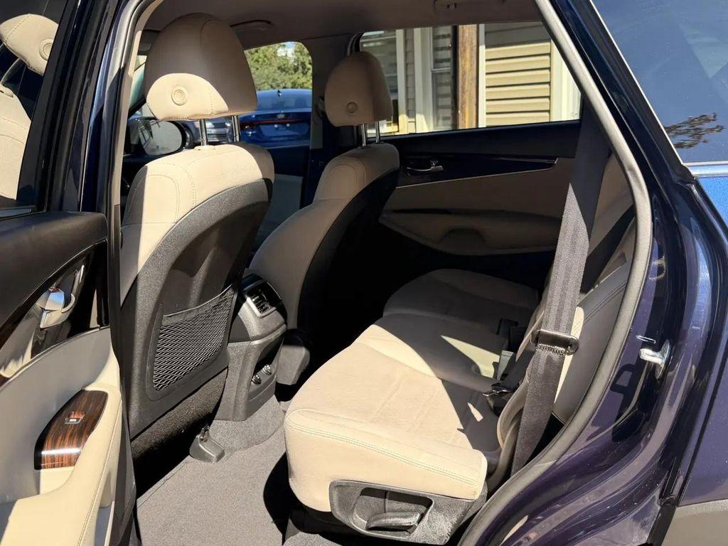 used 2020 Kia Sorento car, priced at $12,995