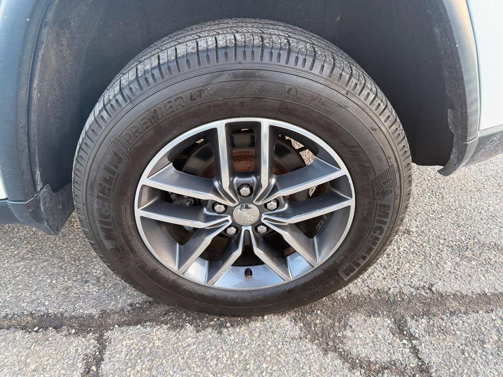 used 2017 Jeep Grand Cherokee car, priced at $14,995