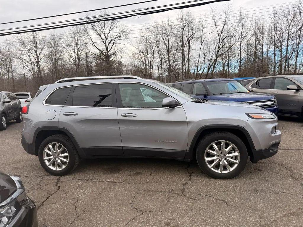 used 2014 Jeep Cherokee car, priced at $7,995