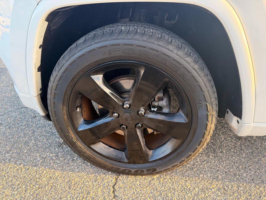 used 2015 Jeep Grand Cherokee car, priced at $9,995