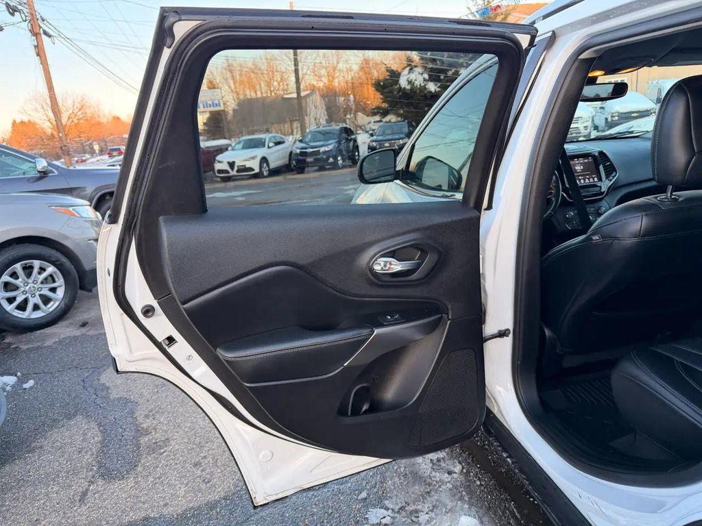 used 2020 Jeep Cherokee car, priced at $9,995