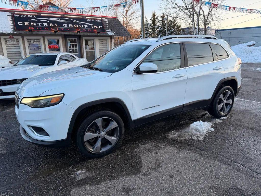 used 2020 Jeep Cherokee car, priced at $9,995